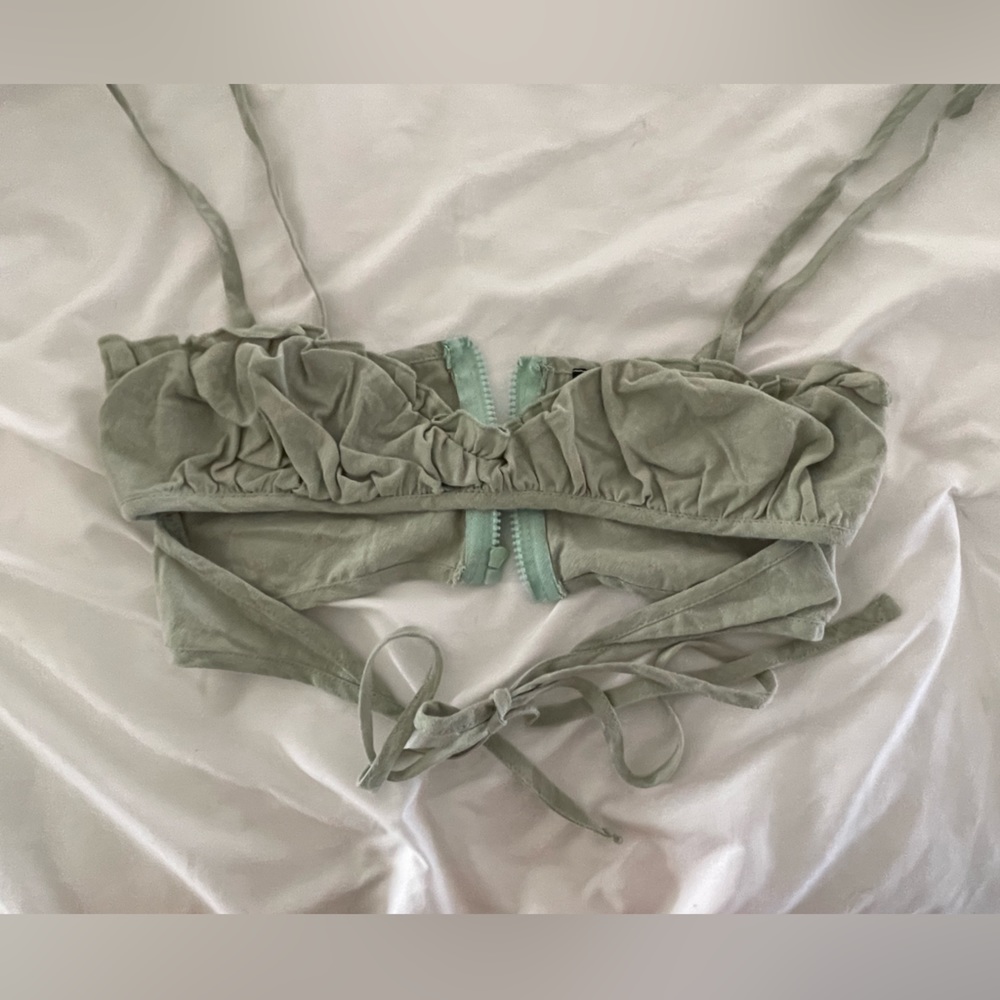 Green crop top